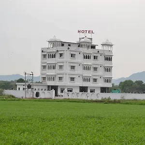 Hotel J M D Palace