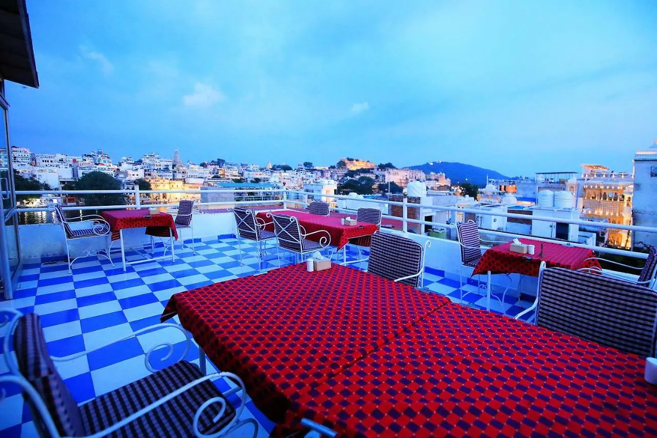 *** Bed & Breakfast Hotel Panorama Haveli Udaipur India